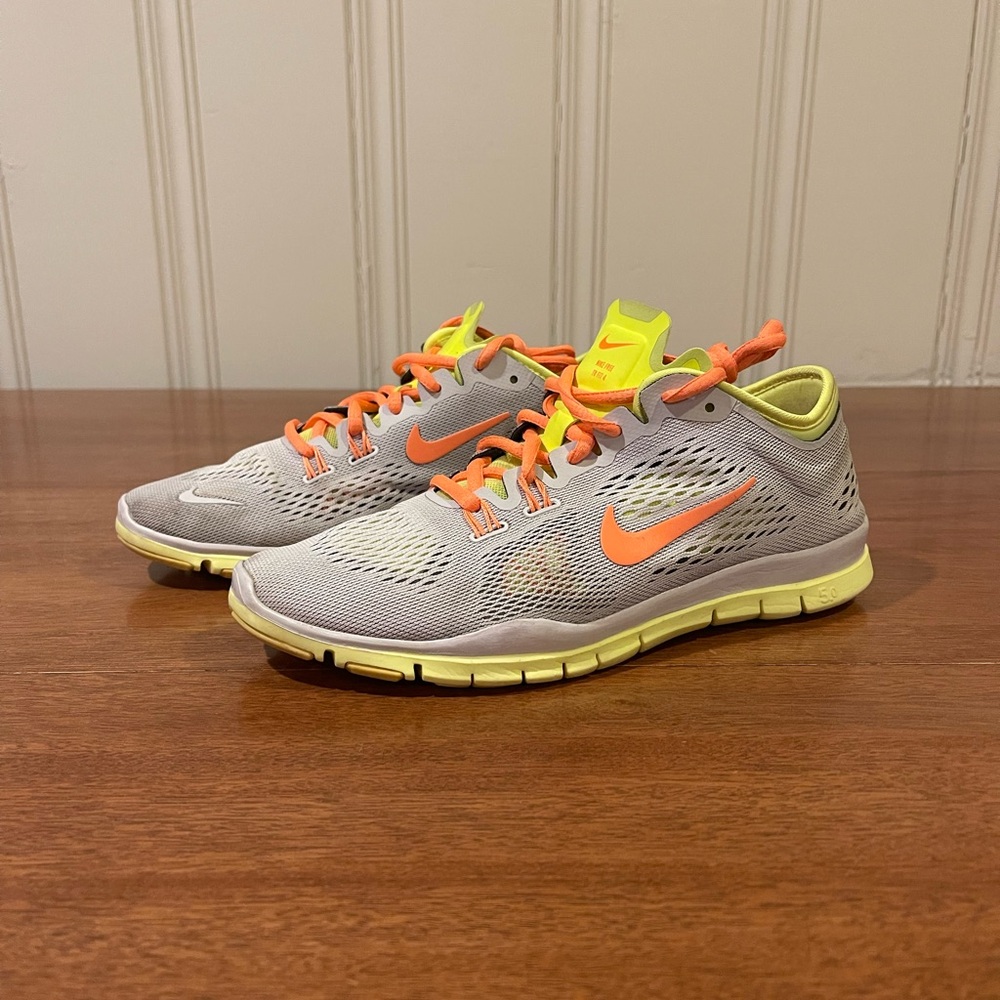Women’s Nike Free 5.0 Fit 4 Training Sneakers Gray, Neon Orange & Yellow, Size 7